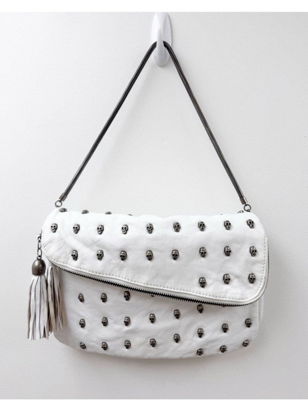 THOMAS WYLDE White Leather Skull Clutch Shoulder Bag Chain Strap Purse